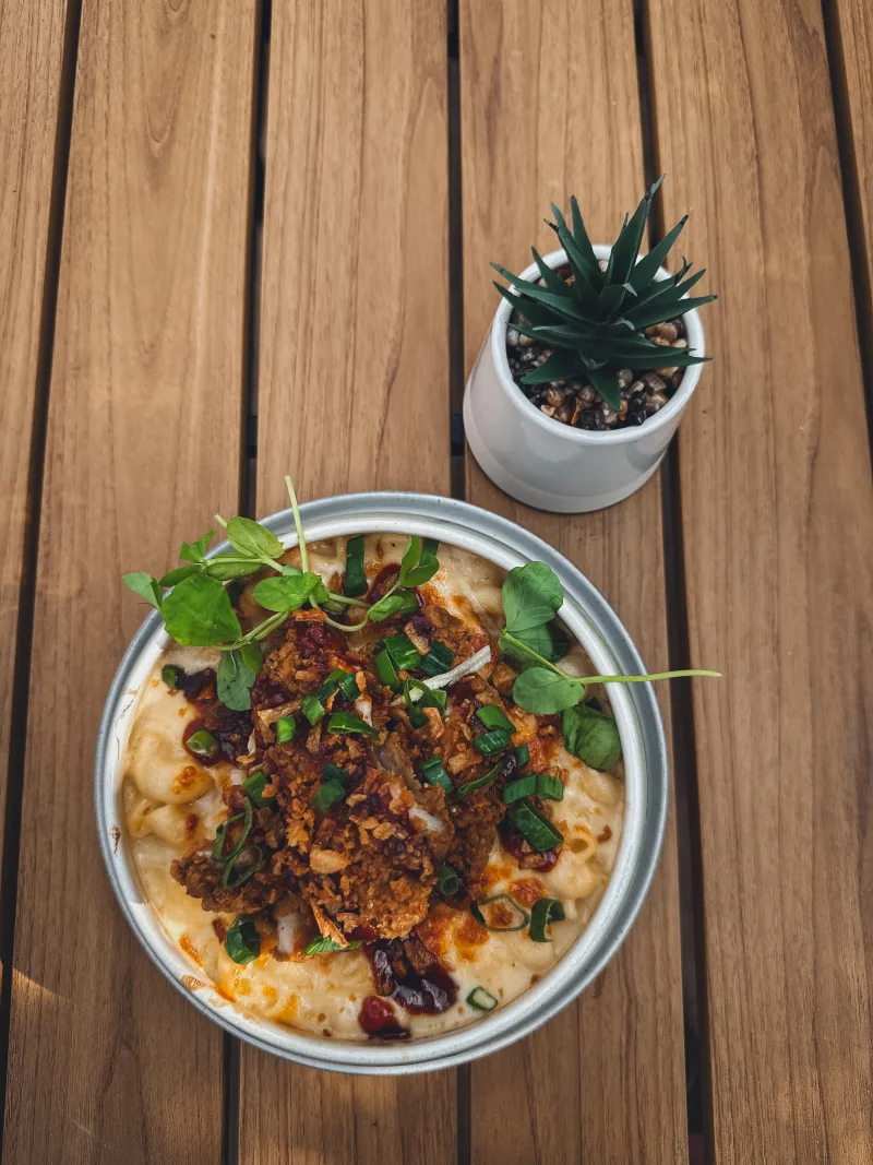 Loaded Mac n Cheese