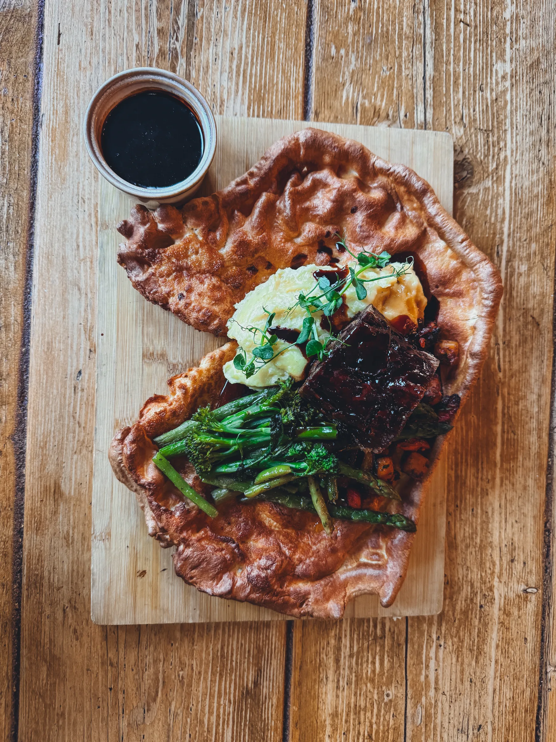 Giant Yorkshire